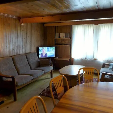 Sleeps 12 Wifi Ferienhaus